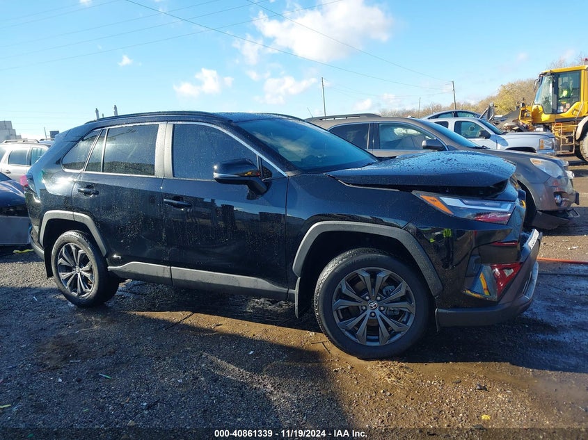 2022 TOYOTA RAV4 HYBRID XLE PREMIUM VIN: 4T3B6RFVXNU102603