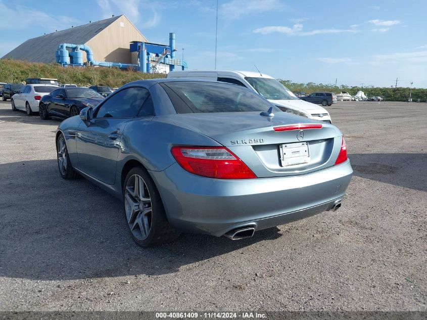 2012 Mercedes-Benz Slk 250 VIN: WDDPK4HA7CF036353 Lot: 40861409