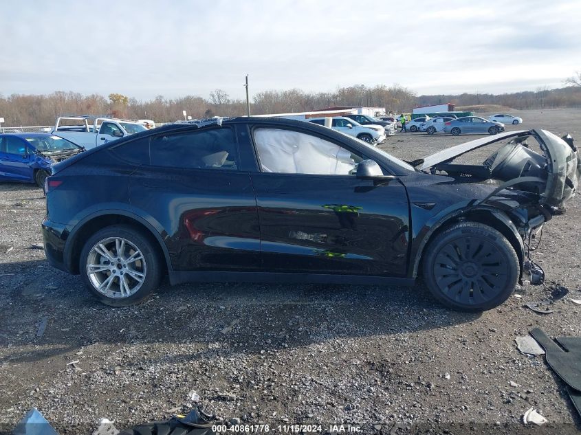 2021 Tesla Model Y Long Range Dual Motor All-Wheel Drive VIN: 5YJYGDEE3MF196128 Lot: 40861778