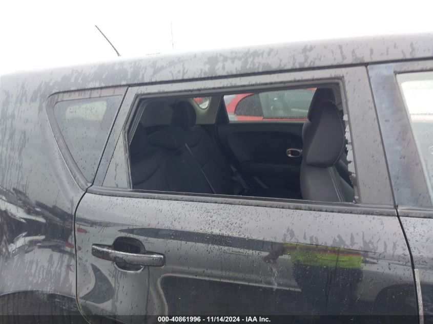 2014 KIA SOUL VIN: KNDJN2A20E7721726