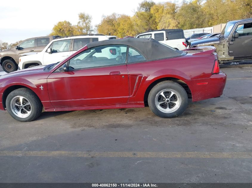 2000 Ford Mustang VIN: 1FAFP4446YF268110 Lot: 40862150