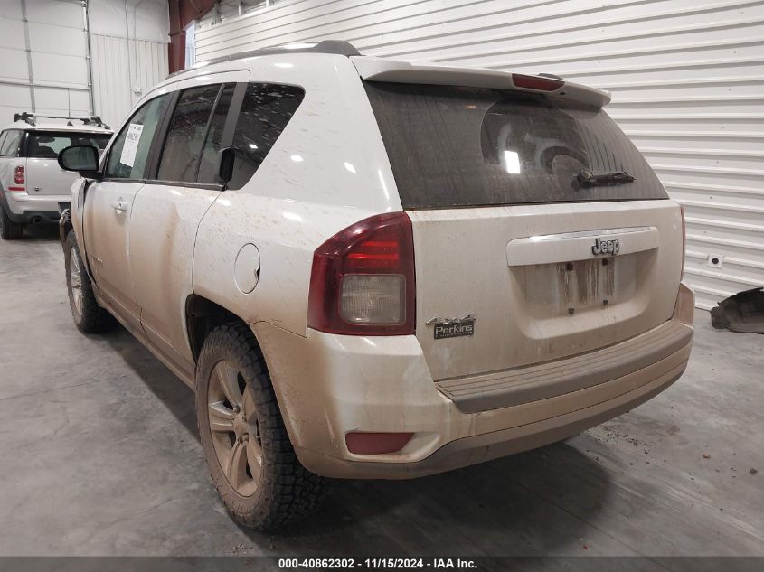 VIN 1C4NJDBB0ED693791 2014 Jeep Compass, Sport no.3