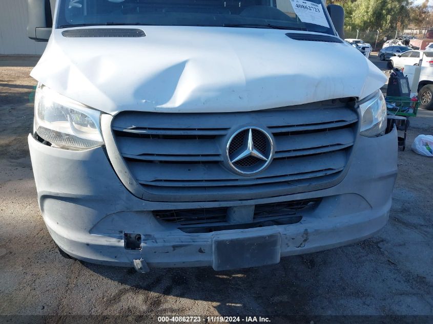 VIN WD4PF1CD7KT008931 2019 Mercedes-Benz Sprinter 2... no.6