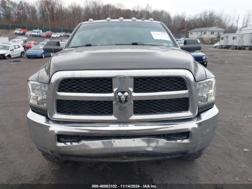 2018 Ram 2500 Tradesman 4X4 8' Box VIN: 3C6UR5HL6JG389430 Lot: 40863102