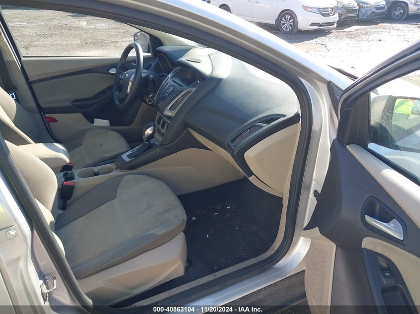 2014 FORD FOCUS SE - 1FADP3K25EL250780