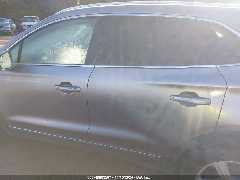 VIN 5LMCJ1C97HUL16681 2017 LINCOLN MKC PREMIERE