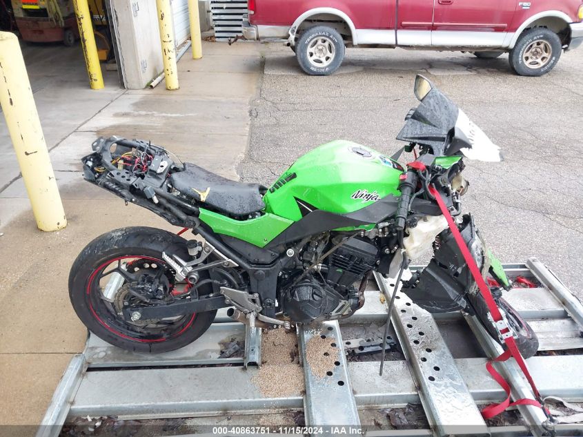 2014 Kawasaki Ex300 A VIN: JKAEX8A1XEA005046 Lot: 40863751