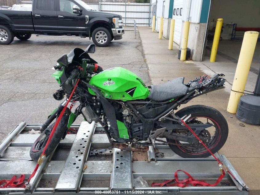 2014 Kawasaki Ex300 A VIN: JKAEX8A1XEA005046 Lot: 40863751