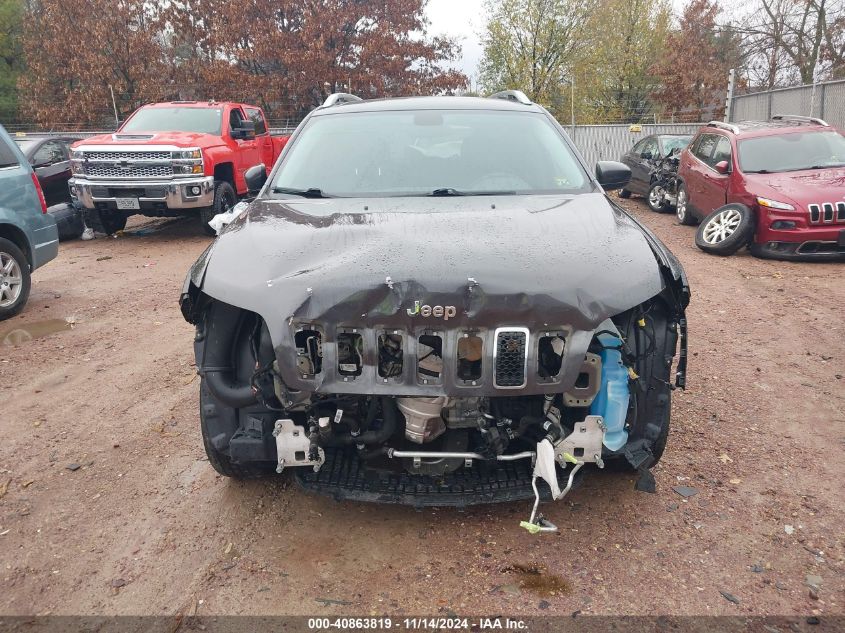 2019 Jeep Cherokee Latitude Plus 4X4 VIN: 1C4PJMLN2KD261748 Lot: 40863819