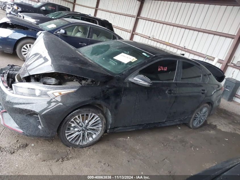 2024 Kia Forte Gt-Line VIN: 3KPF54AD5RE714750 Lot: 40863838