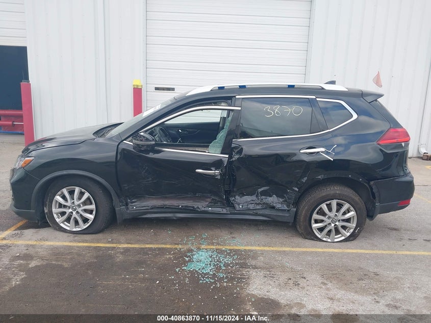 2017 NISSAN ROGUE VIN: JN8AT2MV1HW267657