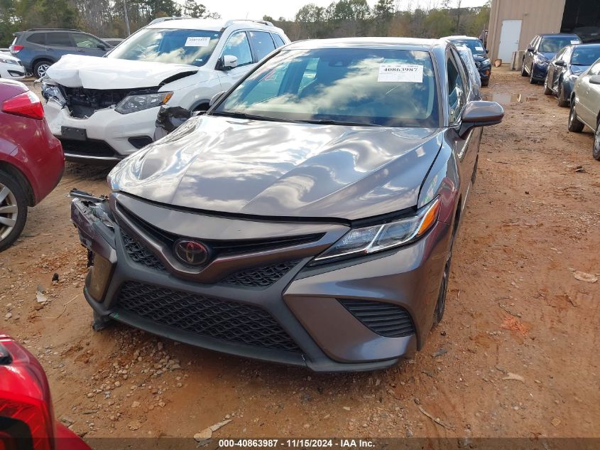 2018 Toyota Camry Se VIN: 4T1B11HK9JU143732 Lot: 40863987