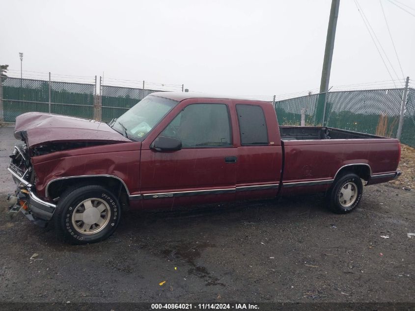 1998 Chevrolet C1500 Fleetside VIN: 1GCEC19R8WE203122 Lot: 40864021