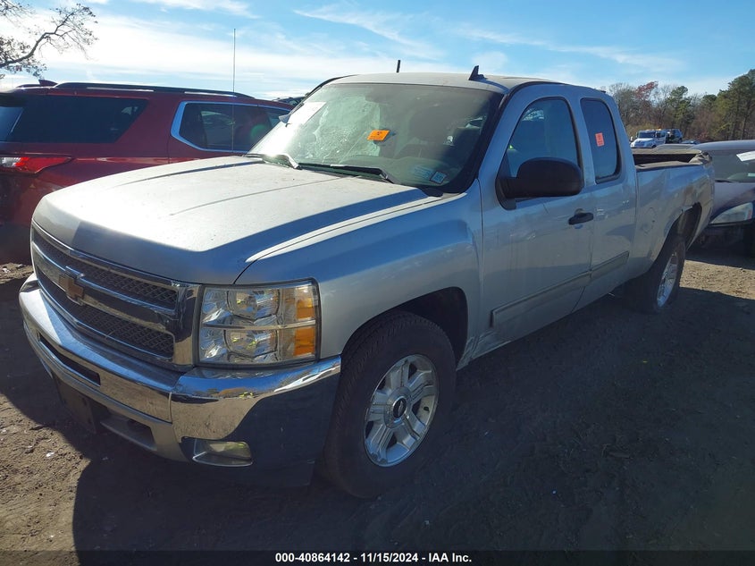2013 CHEVROLET SILVERADO 1500 LT - 1GCRKSE76DZ333999