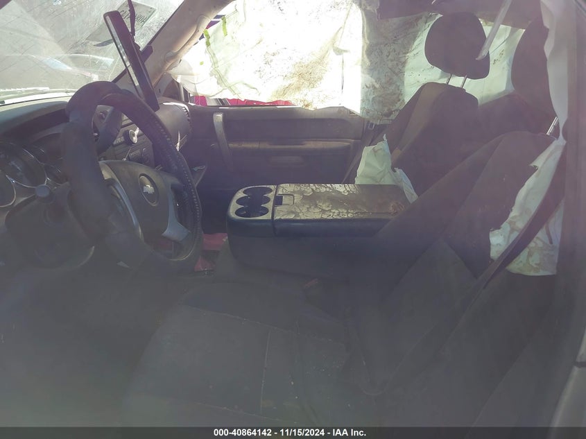 2013 CHEVROLET SILVERADO 1500 LT - 1GCRKSE76DZ333999