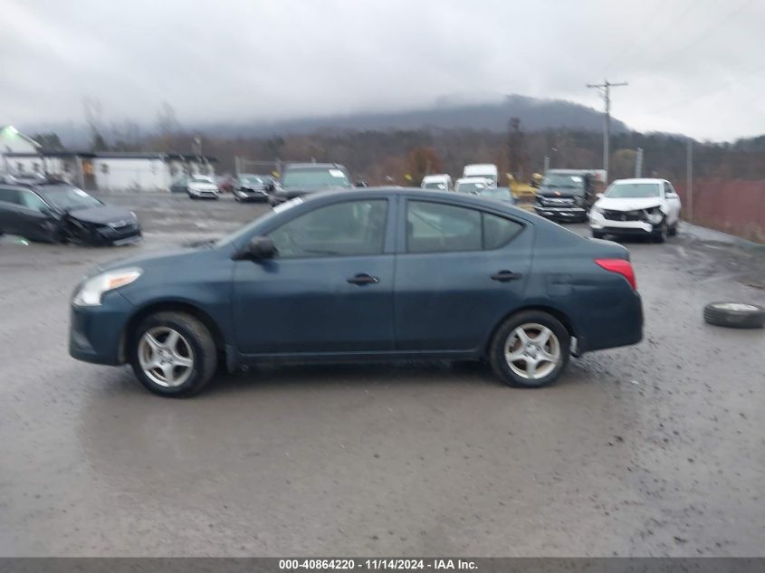 2015 Nissan Versa 1.6 S VIN: 3N1CN7AP1FL946917 Lot: 40864220