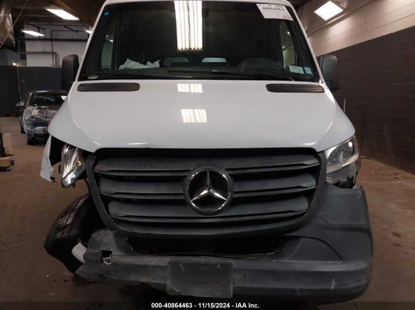 2019 Mercedes-Benz Sprinter 1500 VIN: WD4PE7ED8KT015888 Lot: 40864463