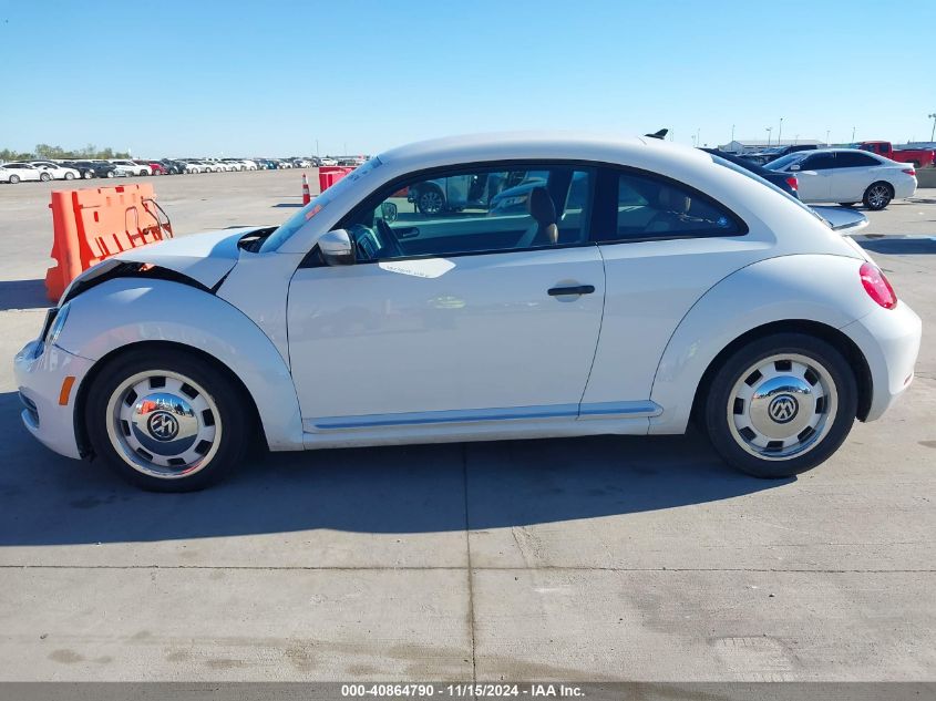 2015 Volkswagen Beetle 1.8T Classic VIN: 3VWF17AT4FM654382 Lot: 40864790