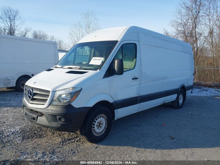 VIN WD3PE8DB9FP132923 2015 Mercedes-Benz Sprinter 2... no.2