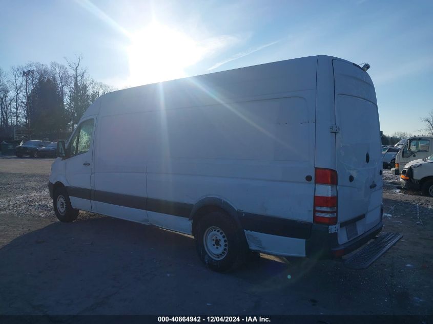 VIN WD3PE8DB9FP132923 2015 Mercedes-Benz Sprinter 2... no.3