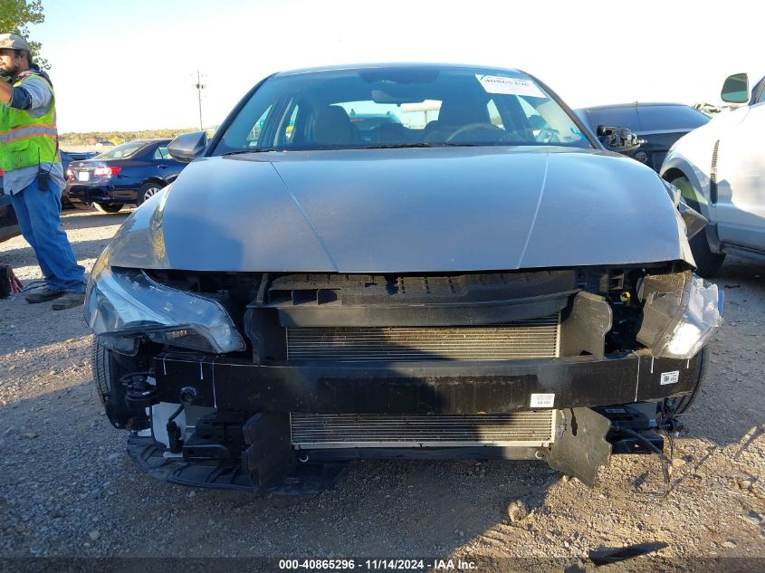 2023 HYUNDAI ELANTRA VIN: KMHLM4AG5PU624038