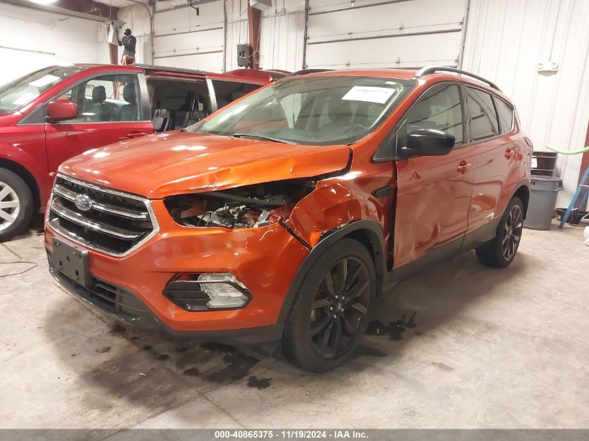 VIN 1FMCU0GD4KUA13495 2019 Ford Escape, SE no.2