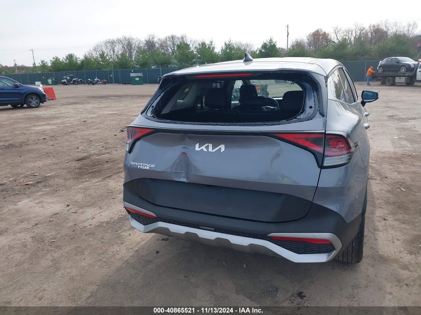 VIN 5XYK33AF2PG040699 2023 KIA SPORTAGE EX