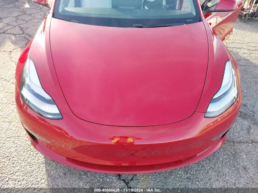 2018 Tesla Model 3 Long Range/Performance VIN: 5YJ3E1EBXJF055508 Lot: 40865628