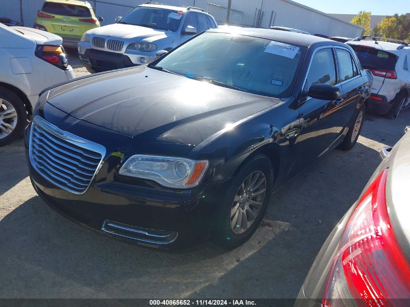 VIN 2C3CCAAG8DH647502 2013 CHRYSLER 300 no.2