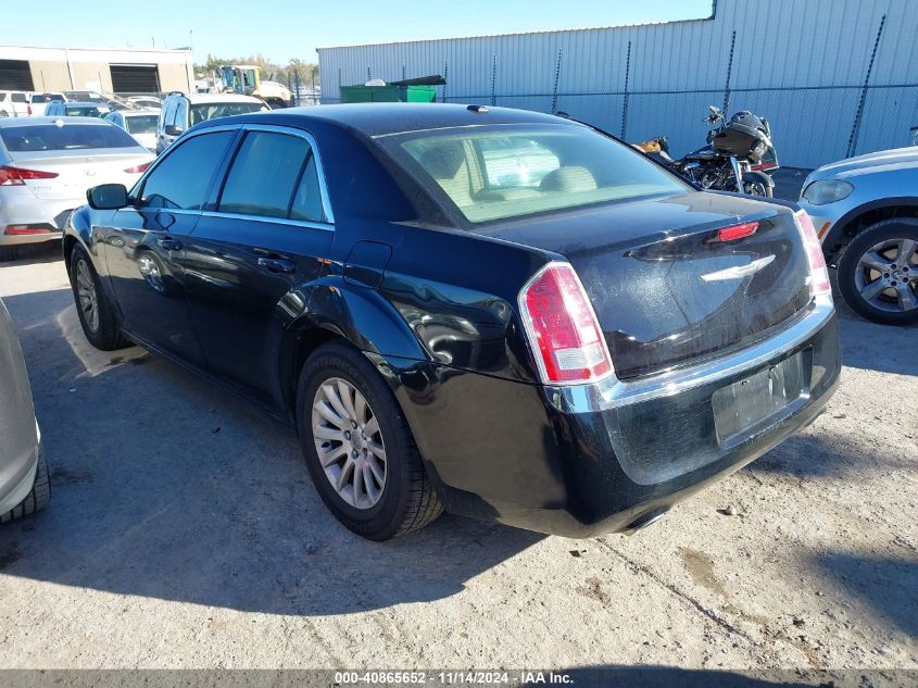 VIN 2C3CCAAG8DH647502 2013 CHRYSLER 300 no.3