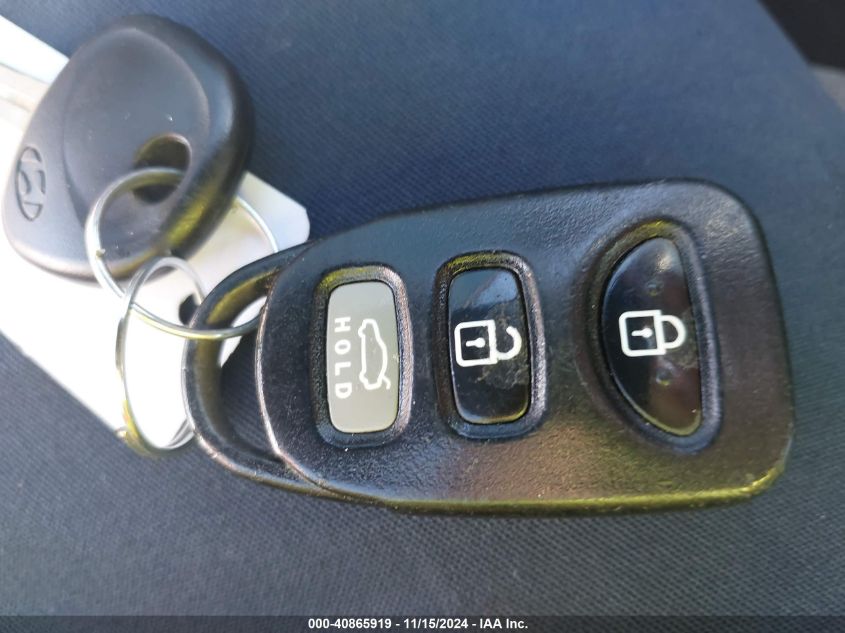 2013 HYUNDAI SONATA GLS - 5NPEB4AC2DH810819