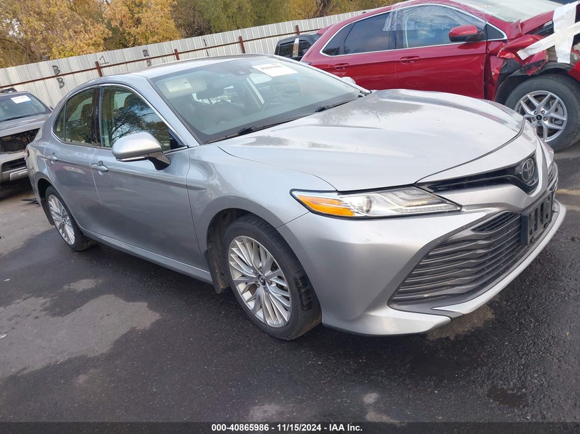 2019 TOYOTA CAMRY XLE - 4T1B11HK8KU743272