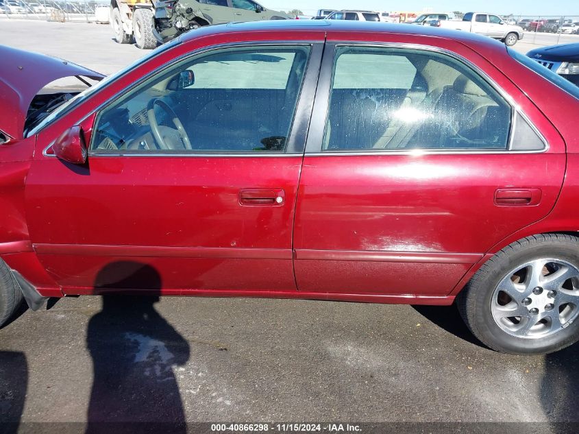 2001 Toyota Camry Le VIN: 4T1BG22K61U017227 Lot: 40866298