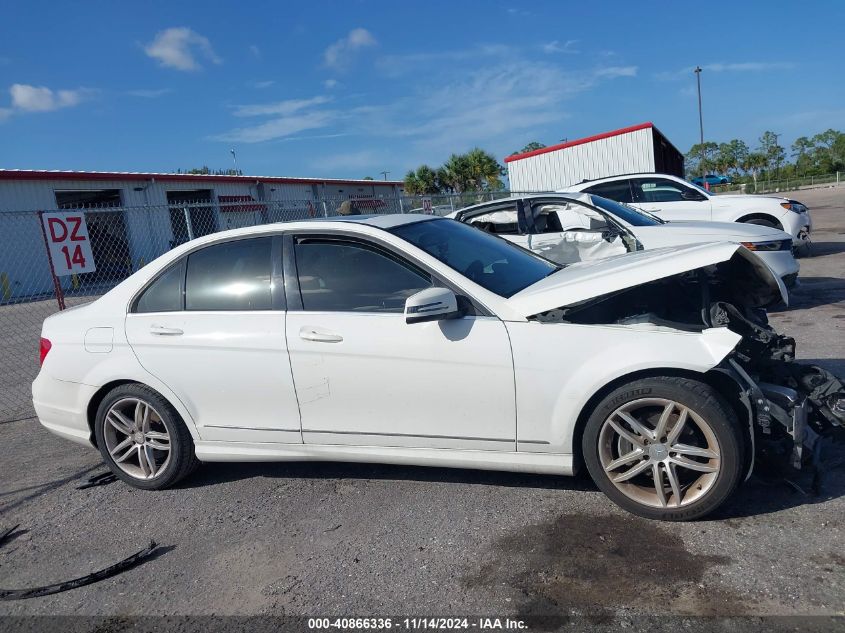 2013 Mercedes-Benz C 250 Luxury/Sport VIN: WDDGF4HB7DR290710 Lot: 40866336