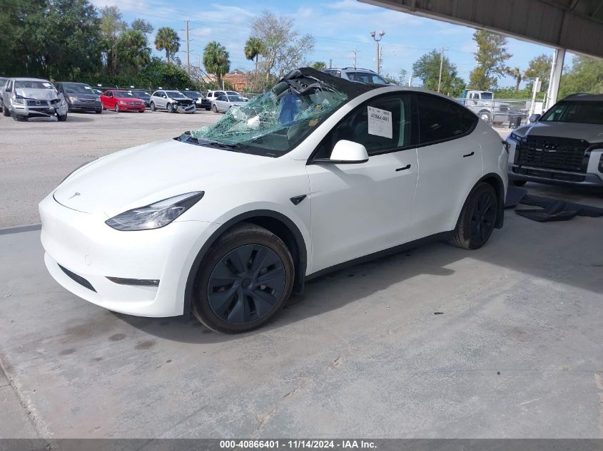 VIN 7SAYGAEE0RF100657 2024 Tesla Model Y, Long Rang... no.2