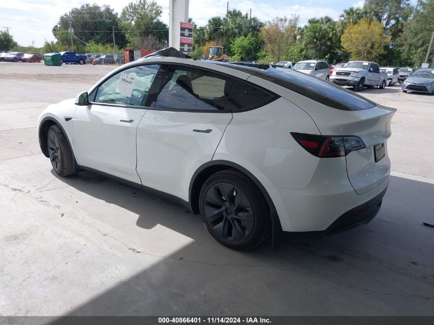 VIN 7SAYGAEE0RF100657 2024 Tesla Model Y, Long Rang... no.3