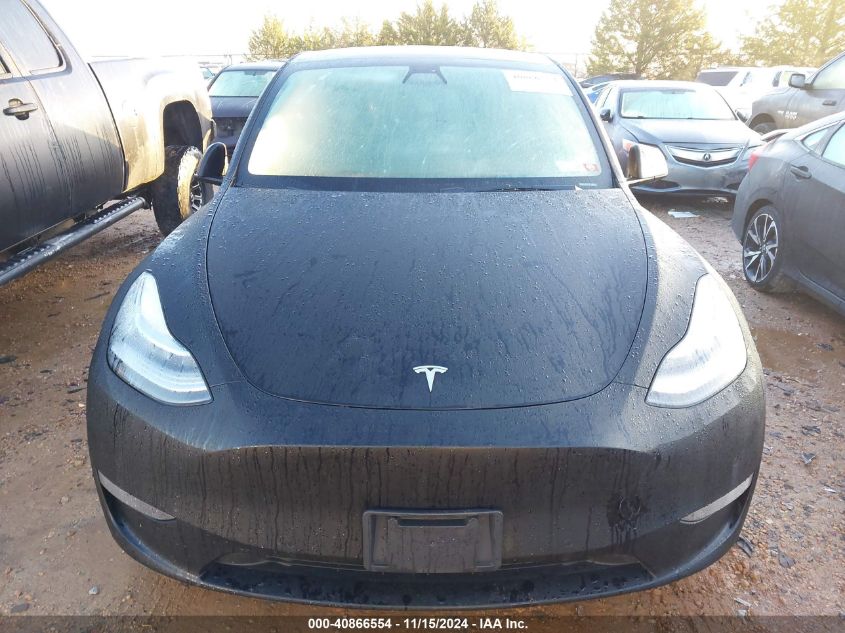 2022 Tesla Model Y Long Range Dual Motor All-Wheel Drive VIN: 7SAYGDEE2NF445720 Lot: 40866554