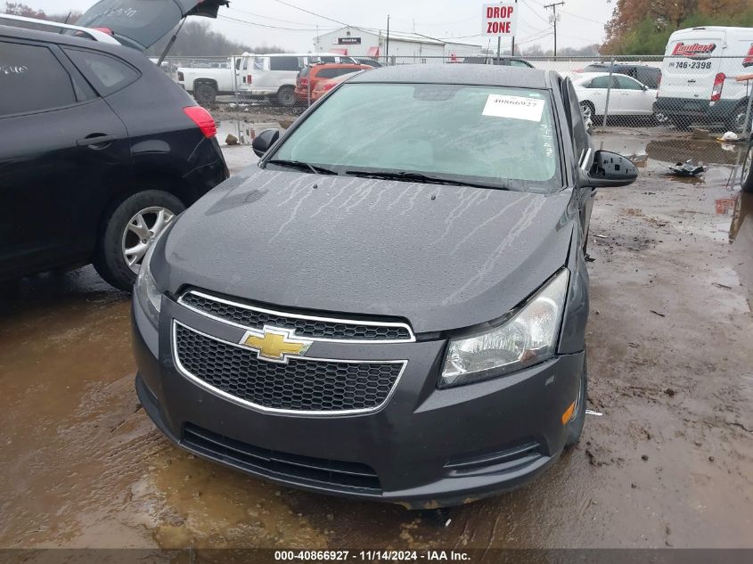 VIN 1G1PC5SB4E7418828 2014 CHEVROLET CRUZE no.2