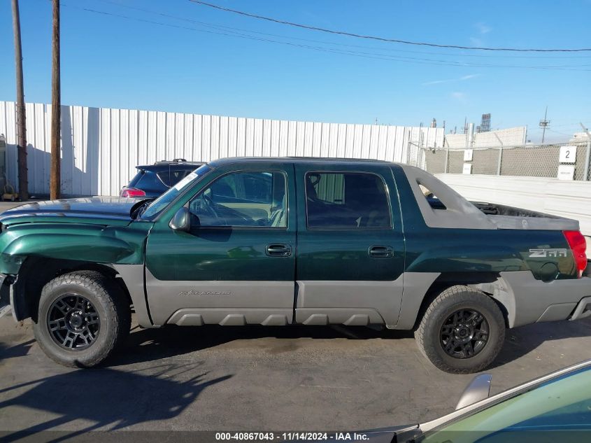 2002 Chevrolet Avalanche 1500 VIN: 3GNEC13T22G215636 Lot: 40867043