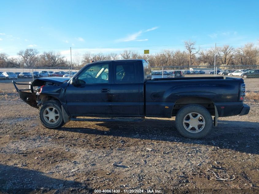 2003 GMC Sierra 1500 Denali VIN: 2GTFK69U831128119 Lot: 40867430