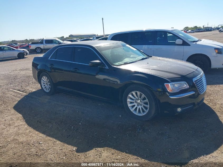 VIN 2C3CCAAG4DH613282 2013 Chrysler 300, Motown no.1