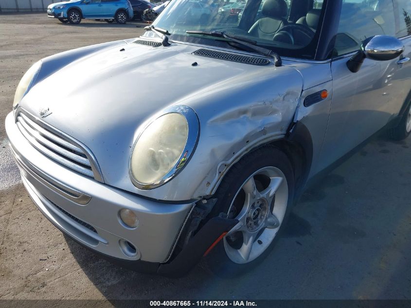 2006 Mini Cooper VIN: WMWRC33596TK17350 Lot: 40867665