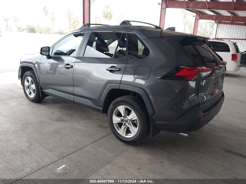 2019 TOYOTA RAV4 XLE VIN: 2T3W1RFV5KW042046