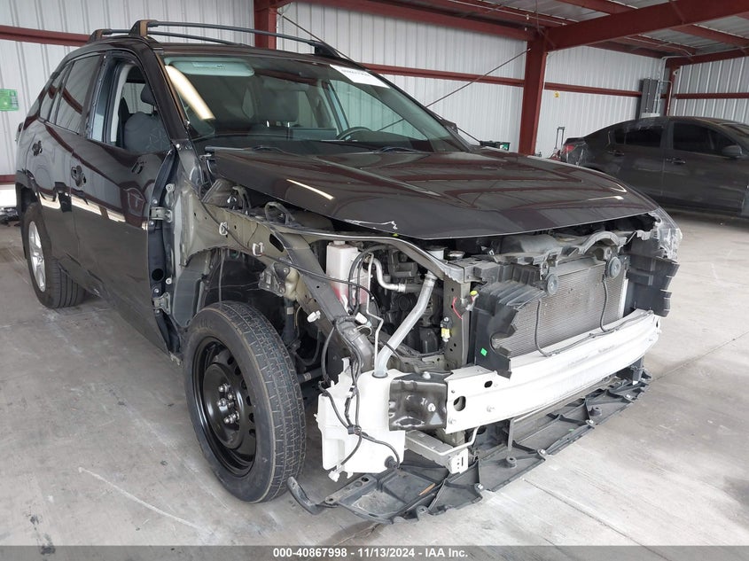 2019 TOYOTA RAV4 XLE VIN: 2T3W1RFV5KW042046