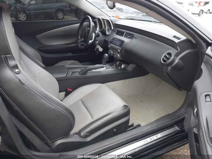 2010 CHEVROLET CAMARO VIN: 2G1FK1EJ3A9216419