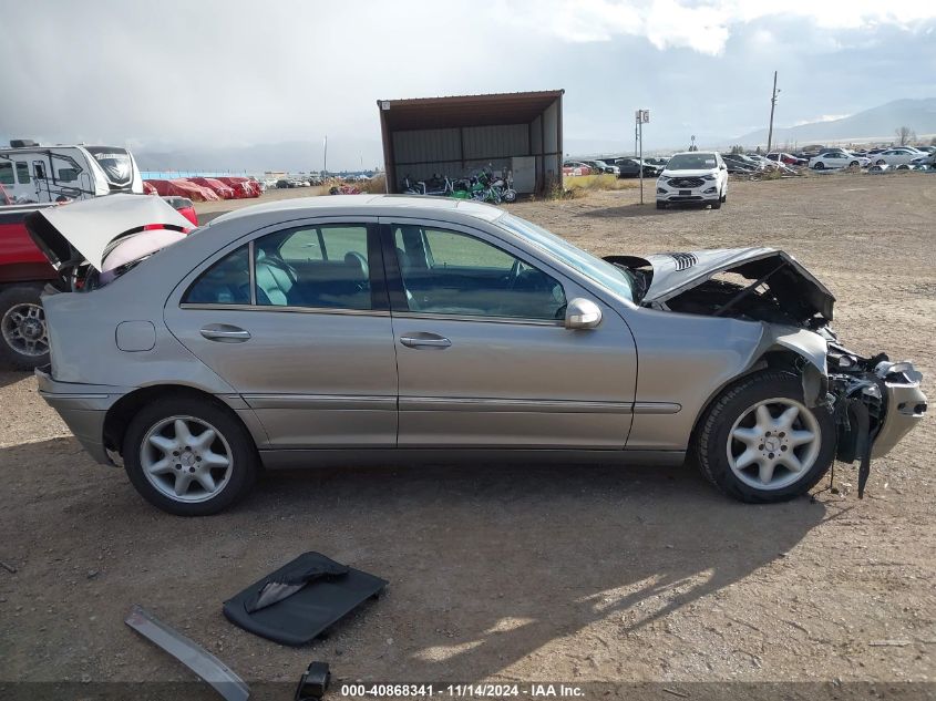 2004 Mercedes-Benz C 240 4Matic VIN: WDBRF81J04F505744 Lot: 40868341