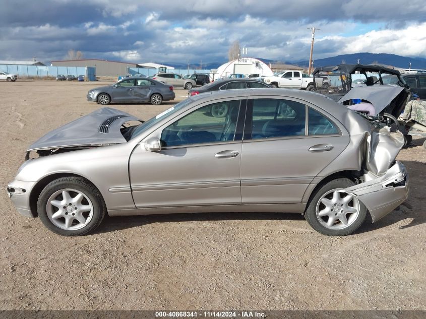 2004 Mercedes-Benz C 240 4Matic VIN: WDBRF81J04F505744 Lot: 40868341