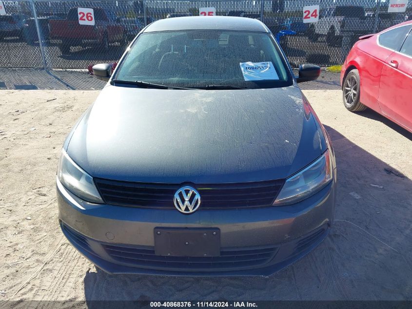 2014 Volkswagen Jetta 2.0L S VIN: 3VW2K7AJ0EM329057 Lot: 40868376