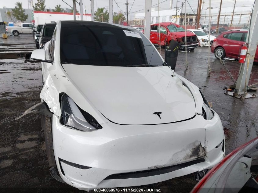 VIN 7SAYGDEDXRF108967 2024 Tesla Model Y, Long Rang... no.12