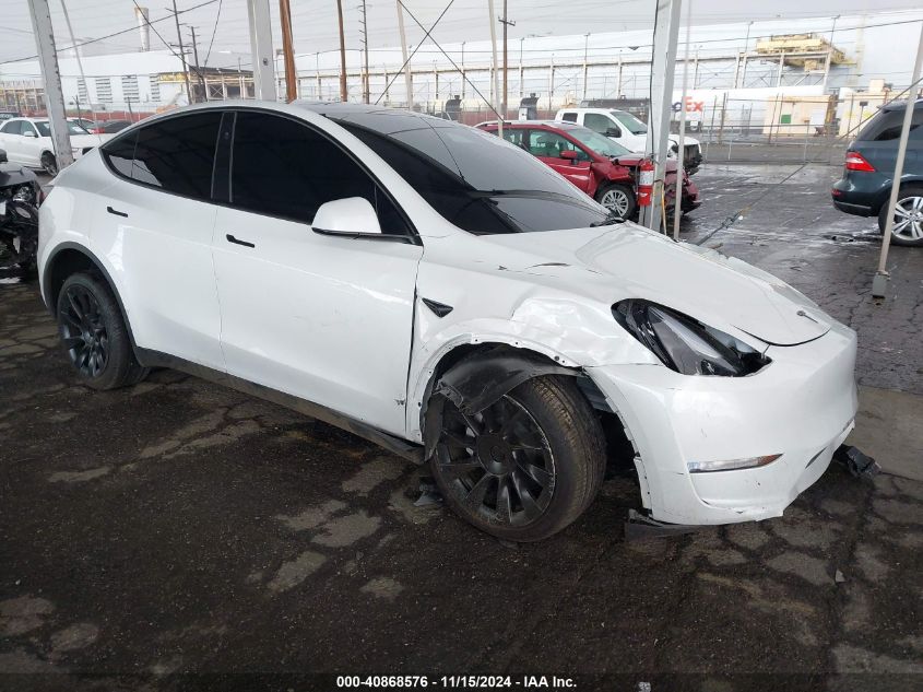 VIN 7SAYGDEDXRF108967 2024 Tesla Model Y, Long Rang... no.1